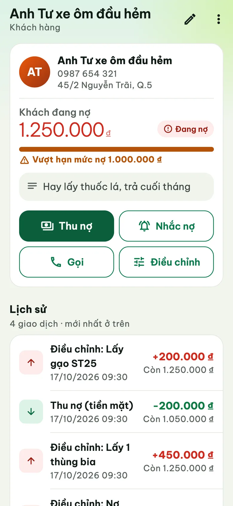 Sổ nợ của một khách quen với lịch sử thu, nợ